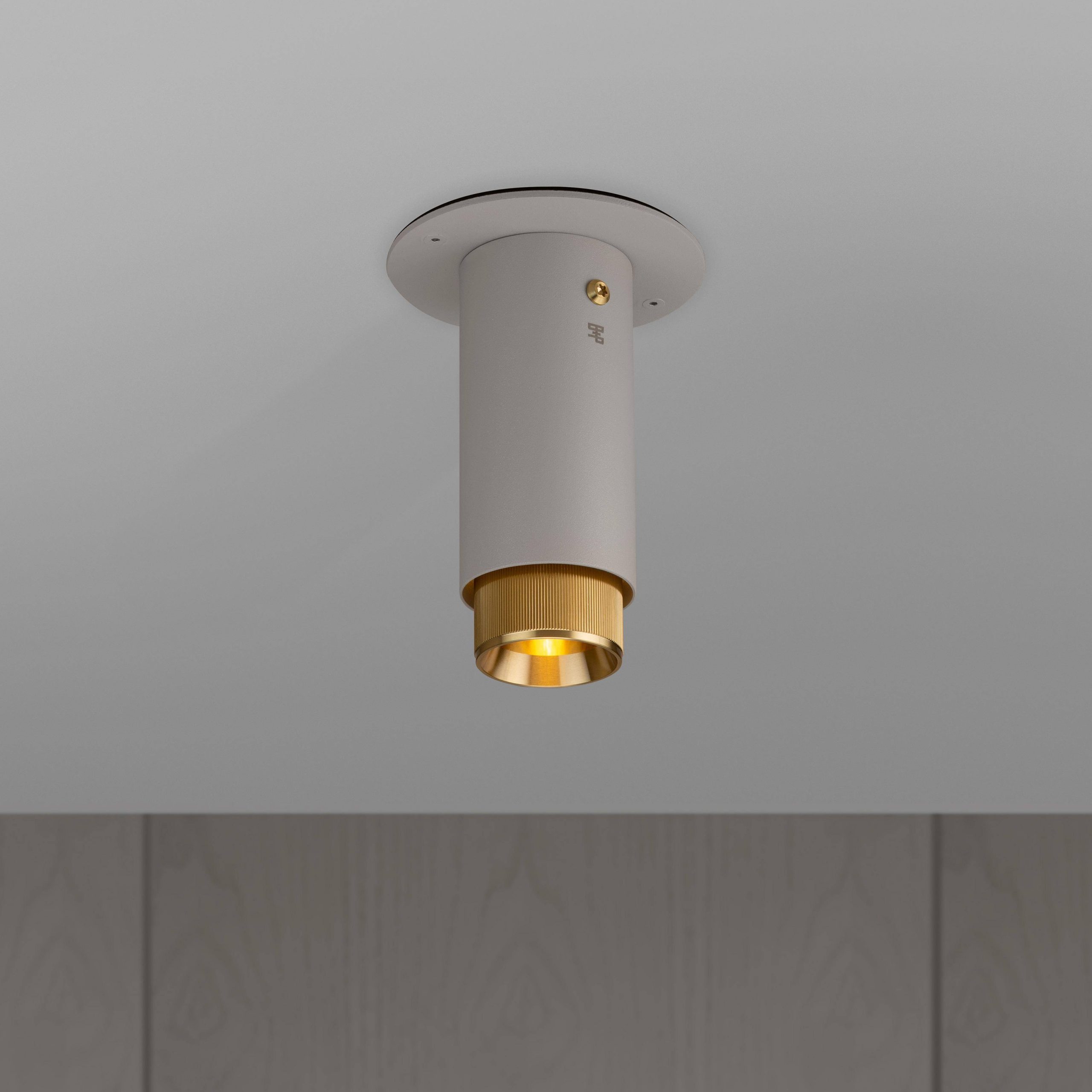 EXHAUST SURFACE / LINEAR / STONE / BRASS