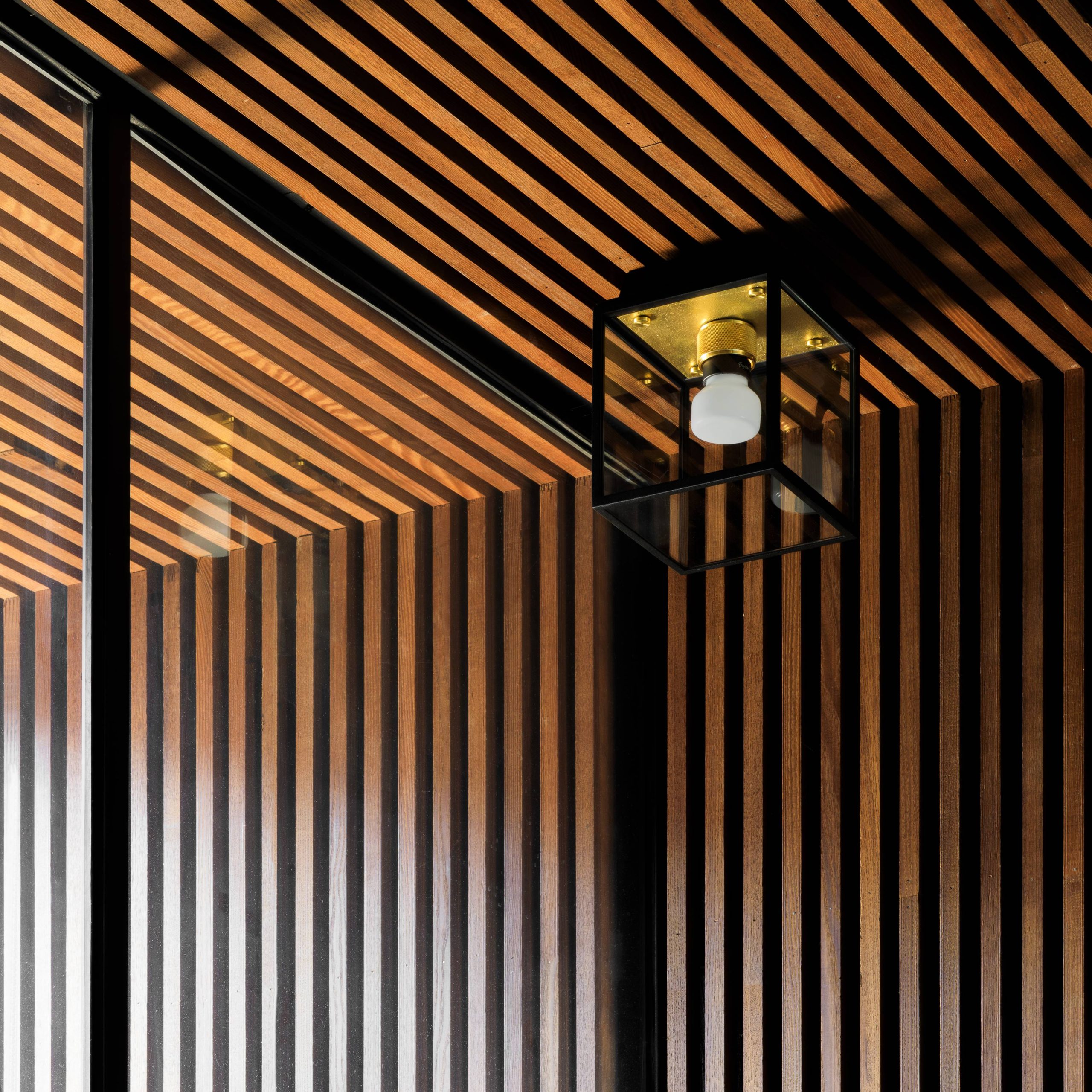 CAGED WET / CEILING / CROSS / SMALL / BRASS - Image 3