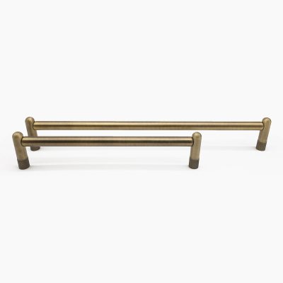 Knurled appliance pulls.